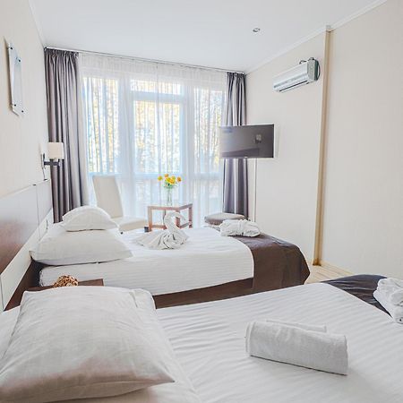 Holiday Beach Budapest Wellness Hotel With Sauna Park Dış mekan fotoğraf