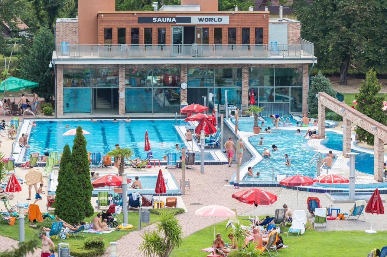 Holiday Beach Budapest Wellness Hotel With Sauna Park Dış mekan fotoğraf