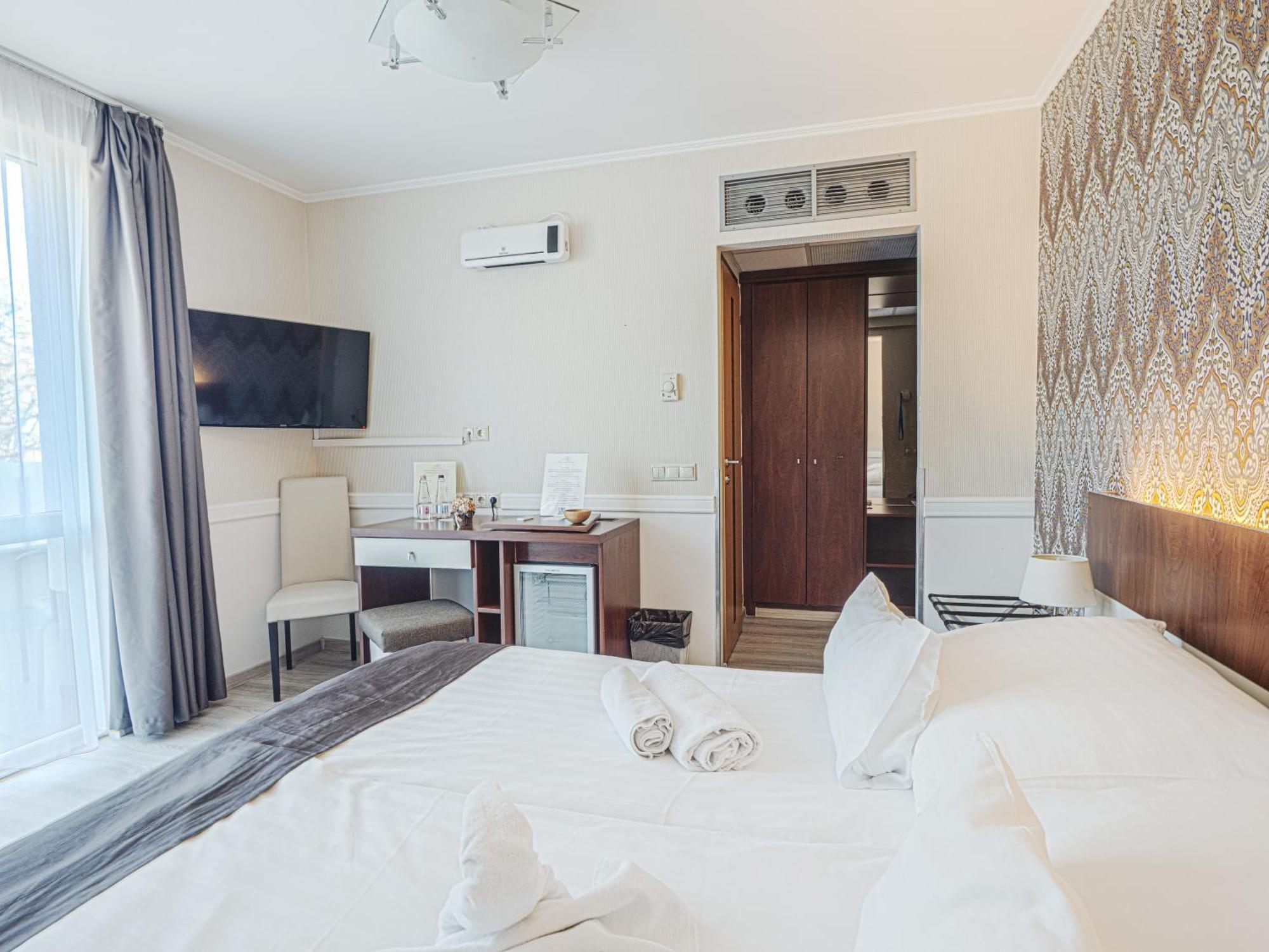 Holiday Beach Budapest Wellness Hotel With Sauna Park Dış mekan fotoğraf