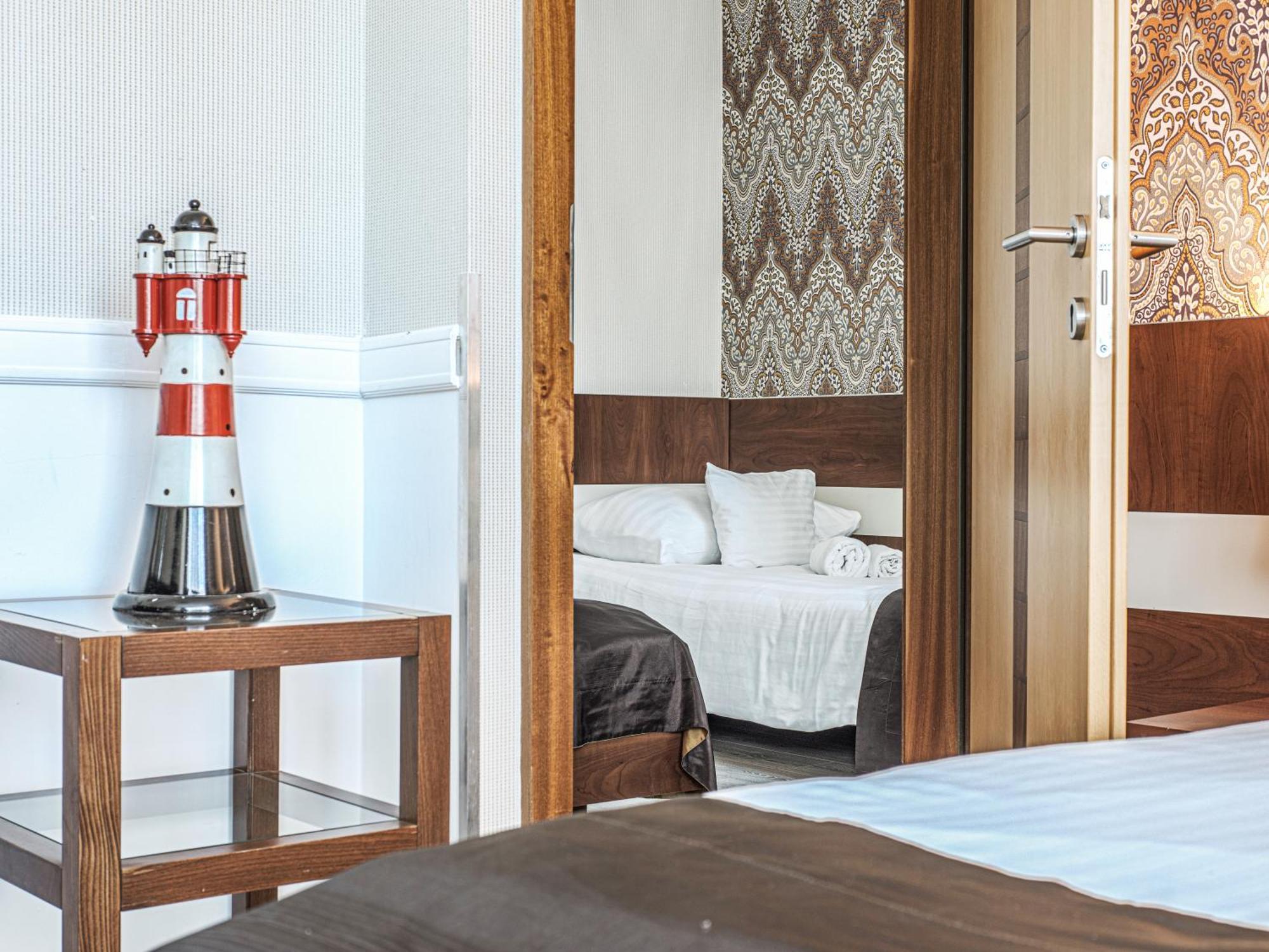 Holiday Beach Budapest Wellness Hotel With Sauna Park Dış mekan fotoğraf