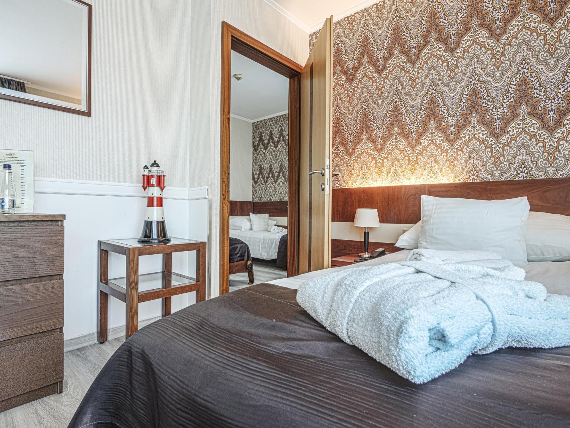 Holiday Beach Budapest Wellness Hotel With Sauna Park Dış mekan fotoğraf