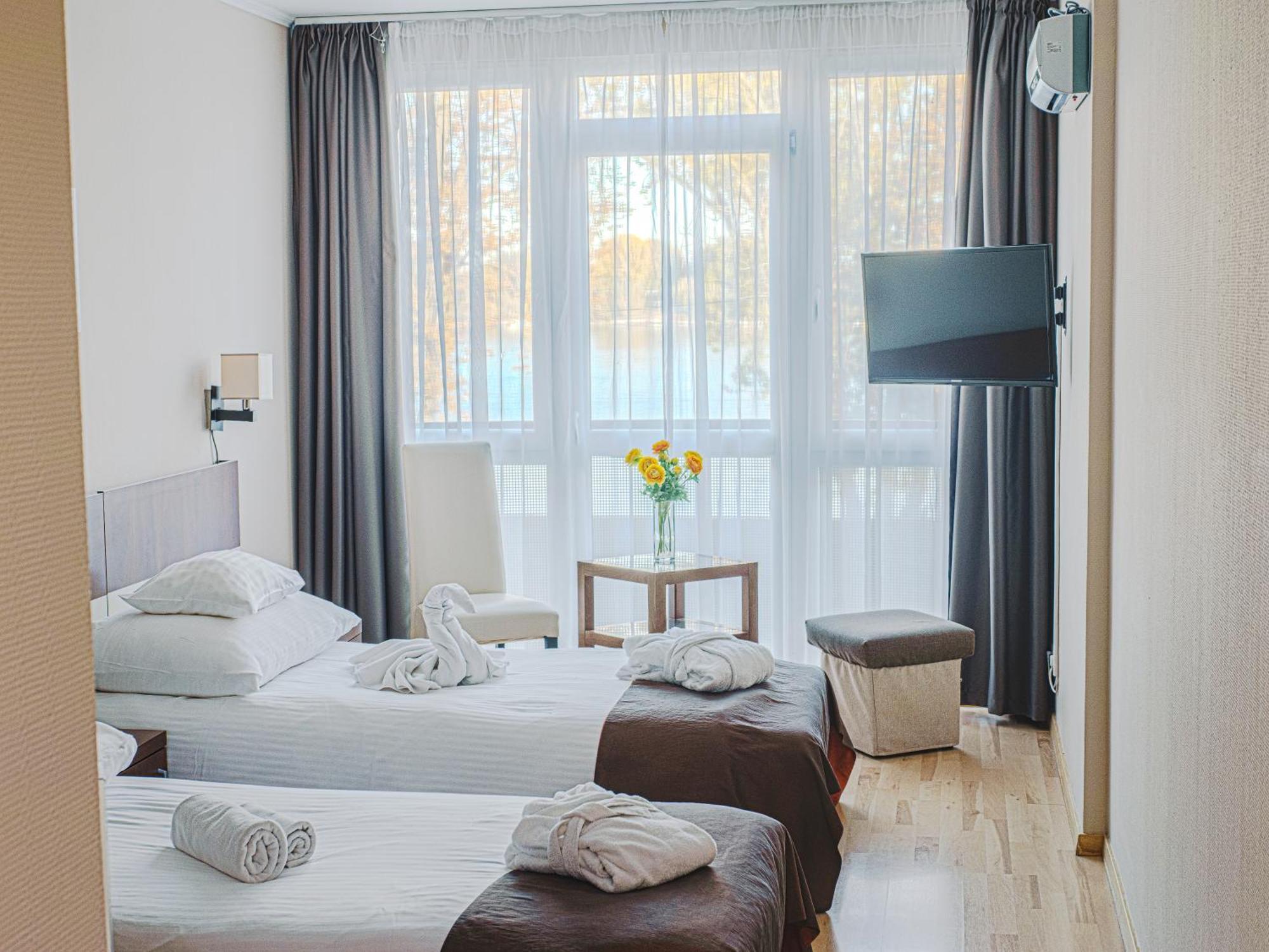 Holiday Beach Budapest Wellness Hotel With Sauna Park Dış mekan fotoğraf